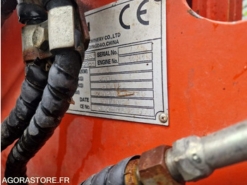 Loader CHARGEUSE SUR PNEUS EVERUN ER08 EASY DIESEL 24CV - 2017 - 580 heures: picture 3