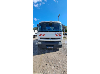 Vacuum truck RENAULT