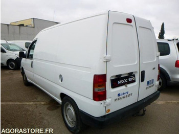 Small van PEUGEOT expert frigorifique - 2003 - 96 210km - BON ETAT: picture 4