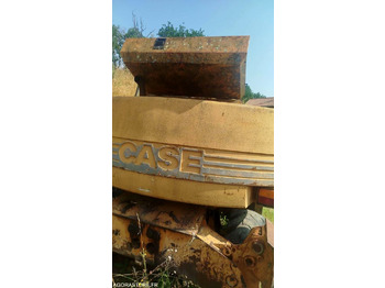 Backhoe loader Pelle CASE 688 - 21595heures: picture 4