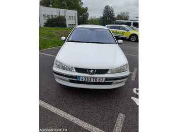 Station wagon PEUGEOT