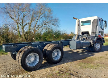 Cab chassis truck RENAULT KERAX 370-26 / 2004 / 715710 Km avec peinture neuve: picture 3