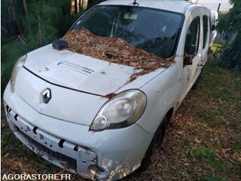 Car RENAULT