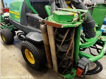 Garden mower JOHN DEERE 8400