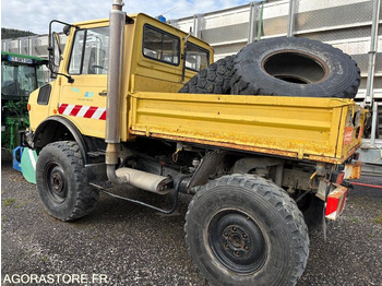 Truck CAMION MERCEDES UNIMOG 1200: picture 4