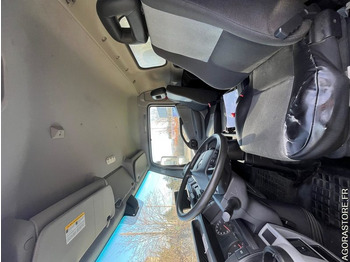 Van Renault trucks RENAULT D CAISSE 20M3 3.0L 177 CV BVA 7T500 - 2015 - 135 000km: picture 4