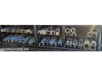 Tool/ Equipment Vasques et colonnes en céramique: picture 3