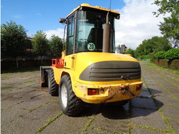 Wheel loader Volvo L30: picture 3