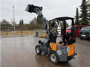 New Wheel loader GiANT G1100: picture 3