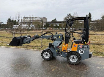 New Wheel loader GiANT G1100: picture 2