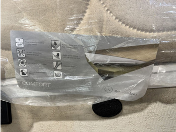 Seat for Truck Mercedes-Benz passenger seat with lower bunk and table: picture 5