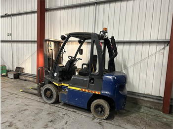 Diesel forklift Nissan Y1D2A25Q: picture 3
