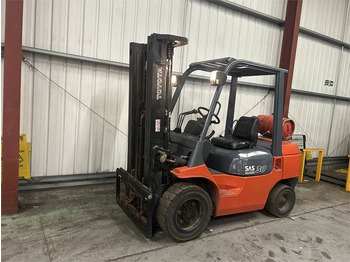 LPG forklift Toyota 7FGF30: picture 2