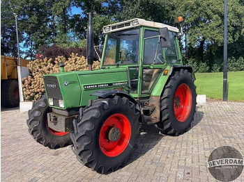 Farm tractor FENDT