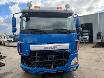 New Hook lift truck DAF CF 460 8X2 ONLY VISUAL DAMAGED // ENGINE IS RUNN: picture 2