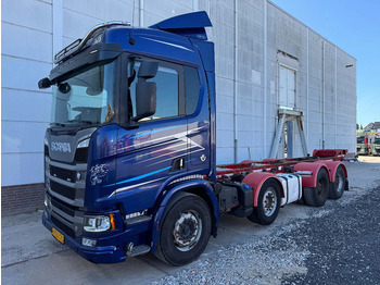 Cab chassis truck SCANIA R 730