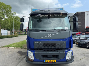 Box truck Volvo FL 250 4X2 - EURO 6 + DHOLLANDIA LIFT + TÜV 04-2: picture 3