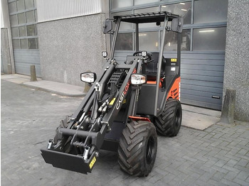 New Wheel loader Cast 825D: picture 4
