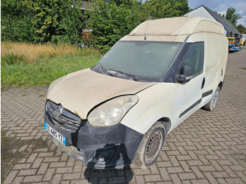 Car OPEL