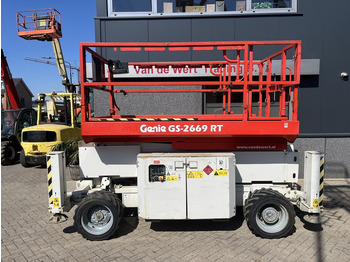 Scissor lift GENIE