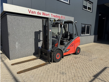 Diesel forklift Linde H30D-02 Triplo 465 Freelift / Sideshift / VW Diesel 2014: picture 2