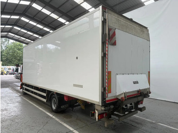 Refrigerator truck Renault D 12 220 / 264728 km: picture 4