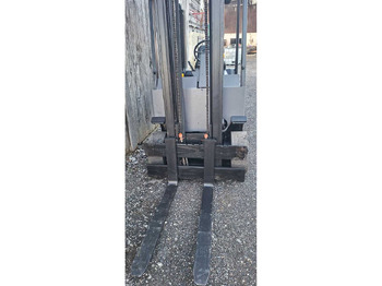 Forklift CLARK - DPM 20 SB - 1990 - FORKLIFT: picture 4 Forklift CLARK - DPM 20 SB - 1990 - FORKLIFT: picture 4