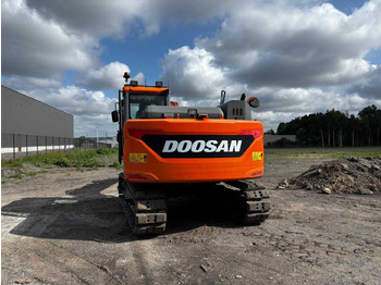 Crawler excavator Doosan DX140 LC-5: picture 3