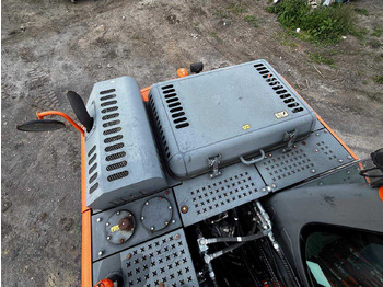 Crawler excavator Doosan DX140 LC-5: picture 4
