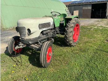 Farm tractor FENDT Farmer 100