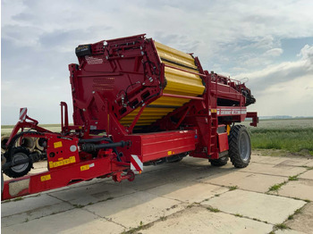 Potato harvester GRIMME SE