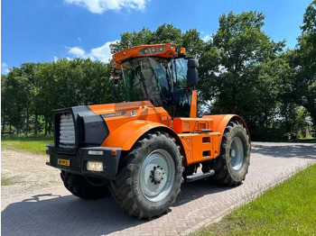 Farm tractor