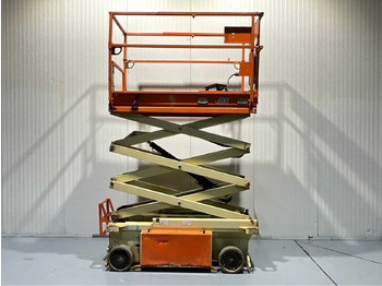 Aerial platform JLG