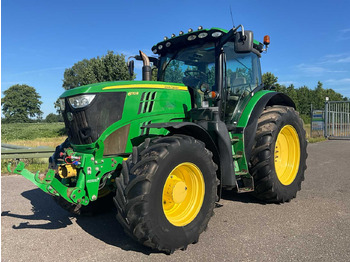 Farm tractor John deere 6170 R: picture 2