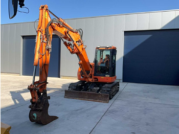 Crawler excavator Komatsu PC80MR-3: picture 2