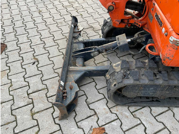 Mini excavator Kubota KX016-4: picture 5