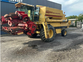 Harvester NEW HOLLAND