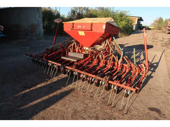 Precision sowing machine