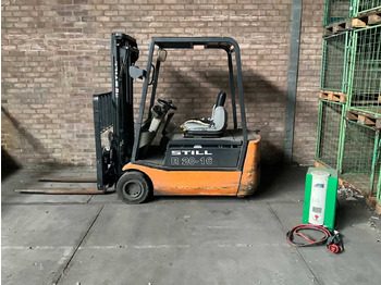 Forklift STILL R20