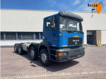 Cab chassis truck MAN 32.403