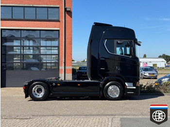 New Tractor unit Scania 590 S King of the Road - FULL AIR - NEW TRUCK!: picture 4 New Tractor unit Scania 590 S King of the Road - FULL AIR - NEW TRUCK!: picture 4