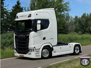 Tractor unit SCANIA S 500