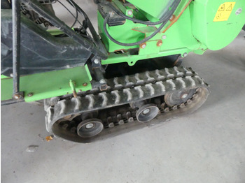 Wood chipper Broyeur de végétaux sur chenilles Peruzzo TB100: picture 4