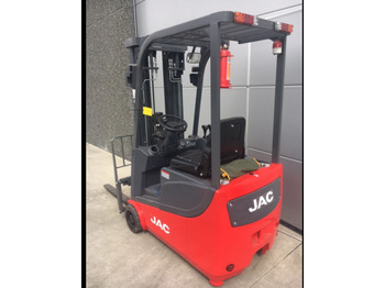 Electric forklift Chariot élévateur Jac CPC15: picture 3