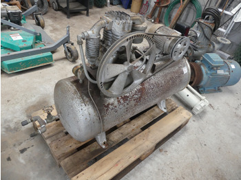 Air compressor