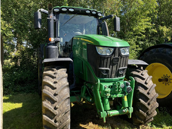Farm tractor John Deere 6230R: picture 4