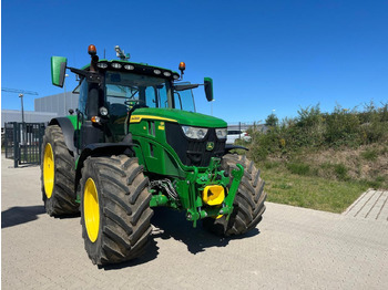 Farm tractor John Deere 6R 185: picture 3