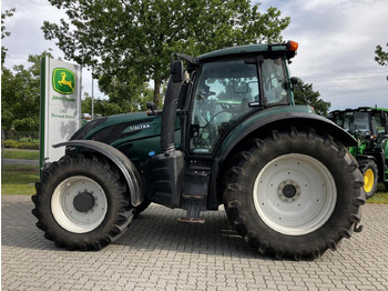 Farm tractor VALTRA T174
