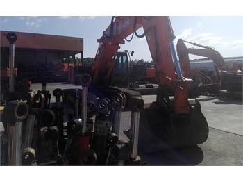 Crawler excavator Excavadoras de cadenas HITACHI ZX250-3 (2006): picture 2