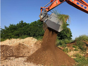 Bucket CM